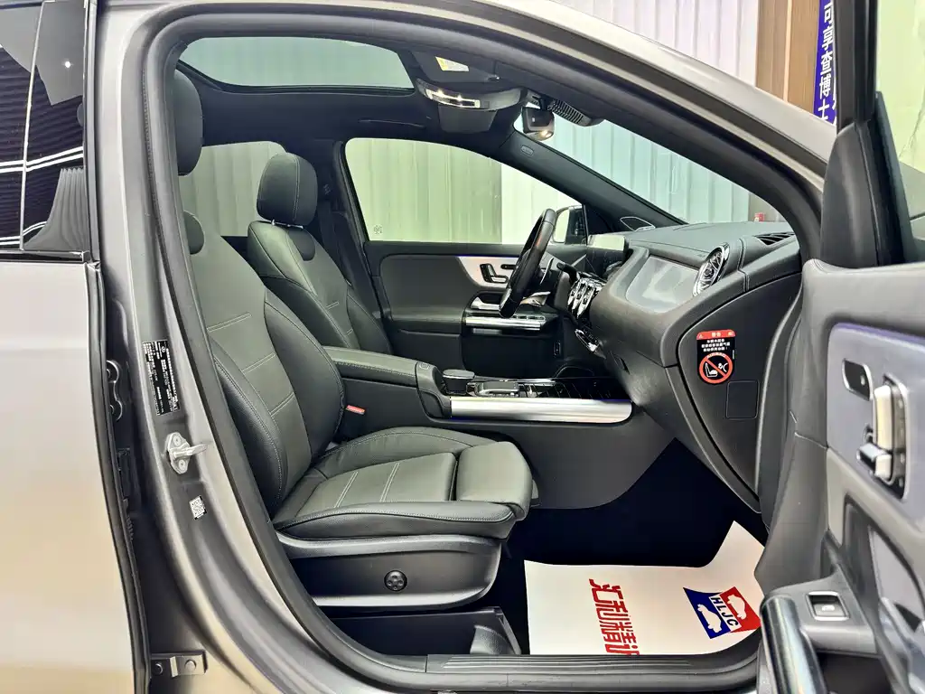 Mercedes-Benz GLA AMG — миниатюра 18