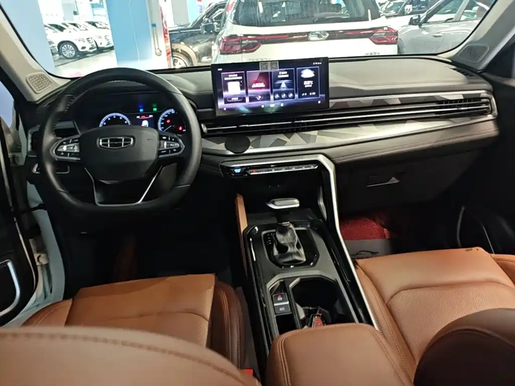 Geely Vision X6 — миниатюра 10