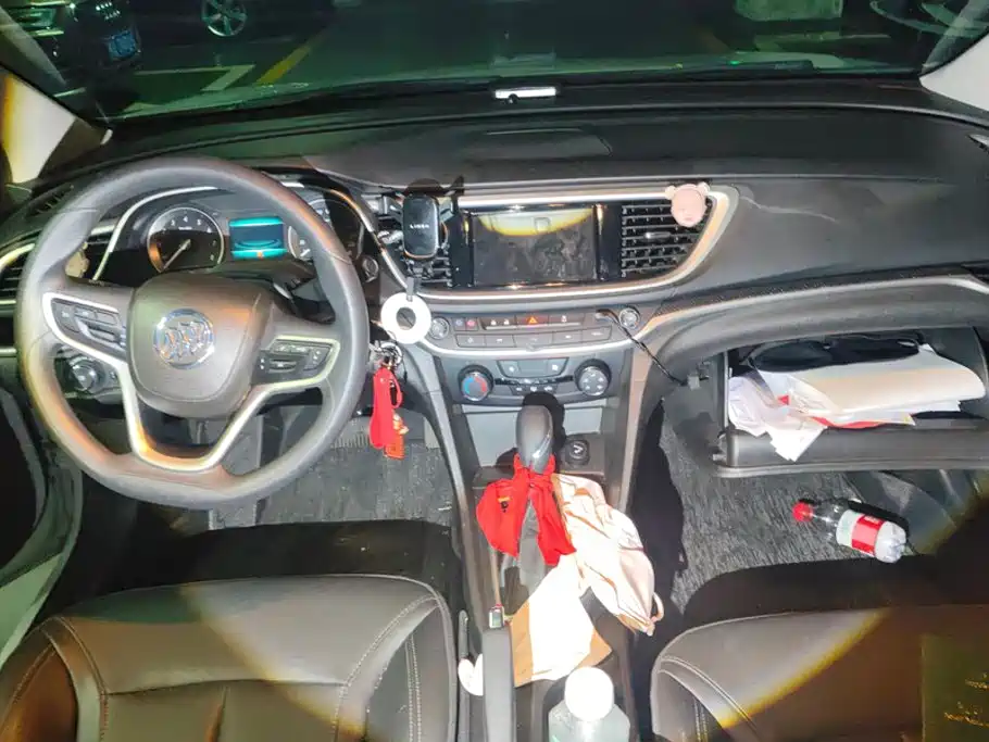 Buick Excelle — миниатюра 12