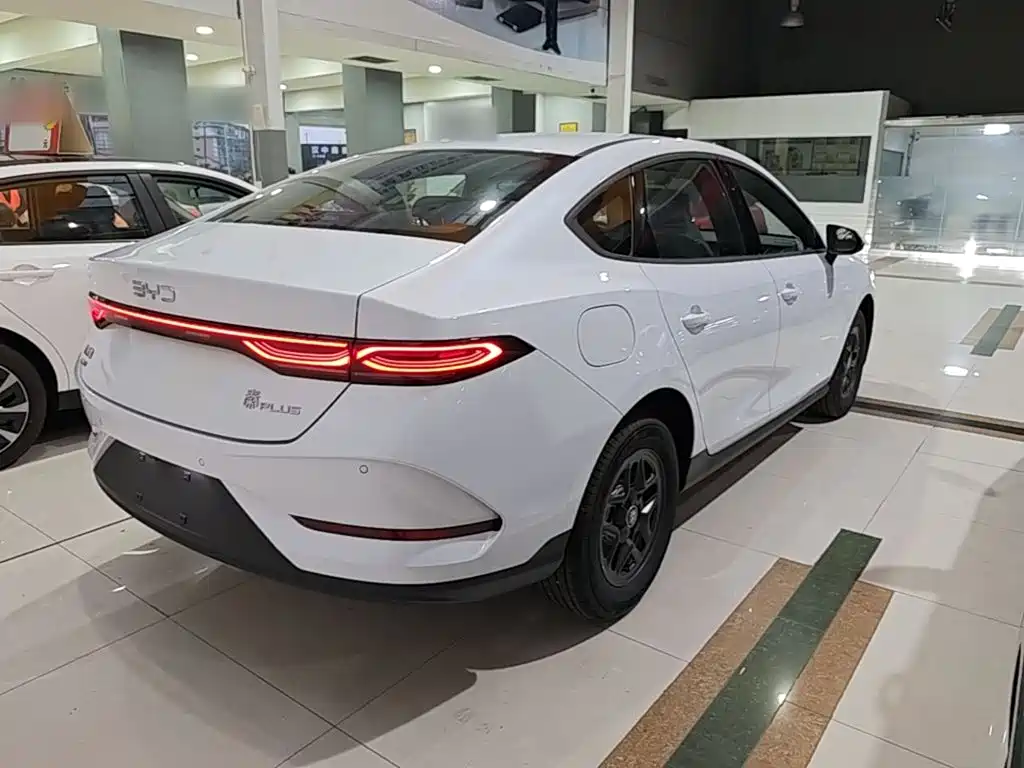 BYD Qin PLUS — миниатюра 7