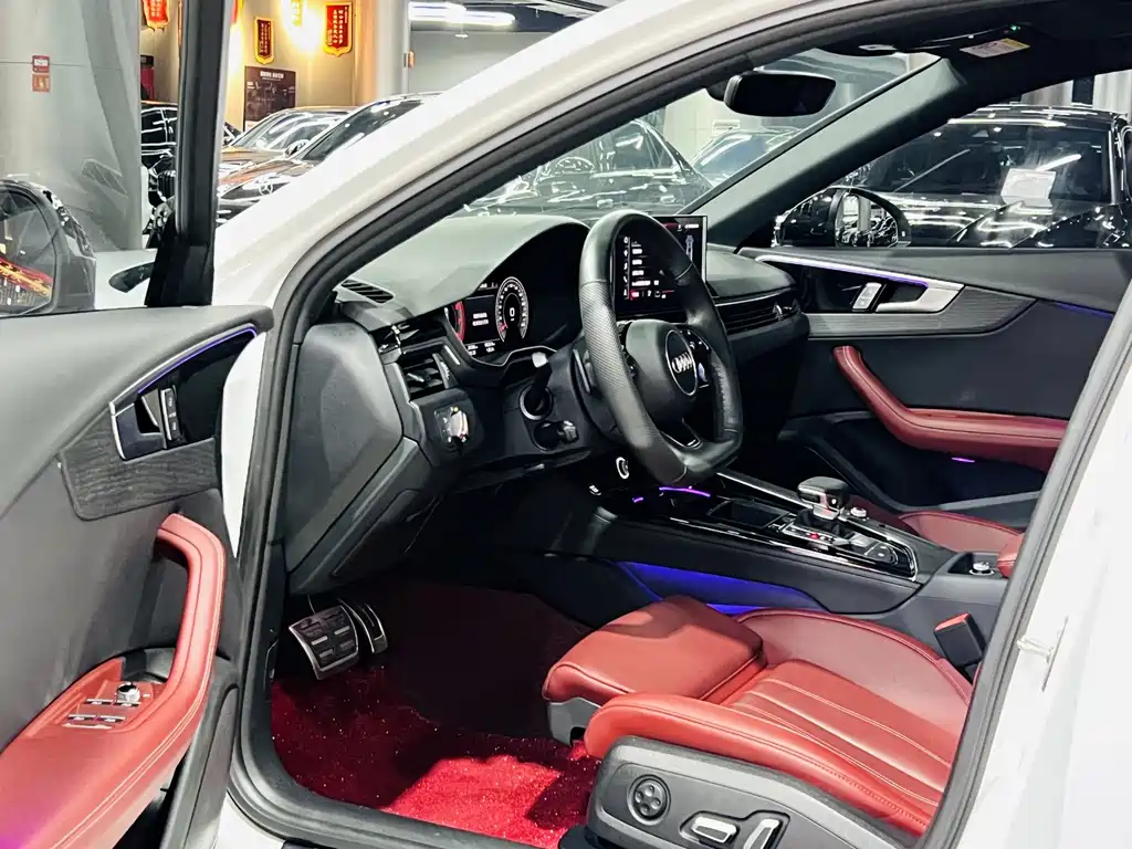 Audi A4L — миниатюра 4