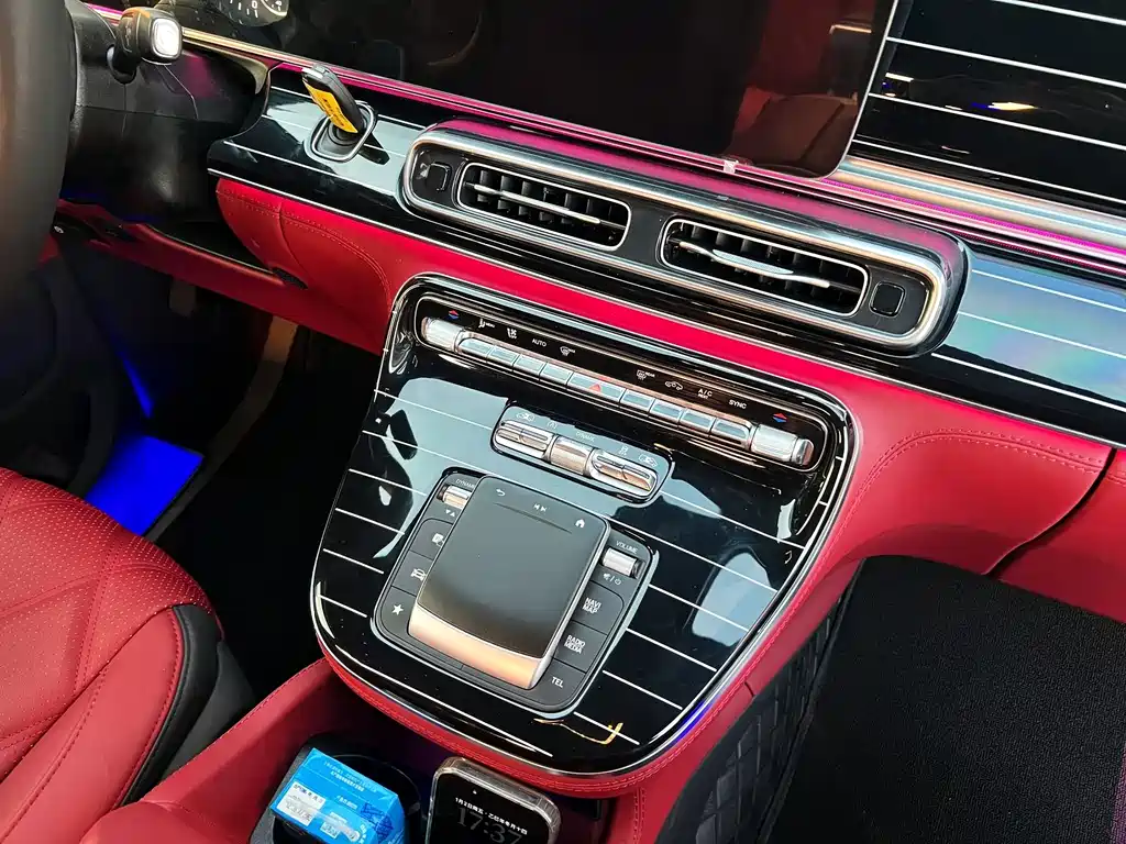 Mercedes-Benz Vito - фото 11
