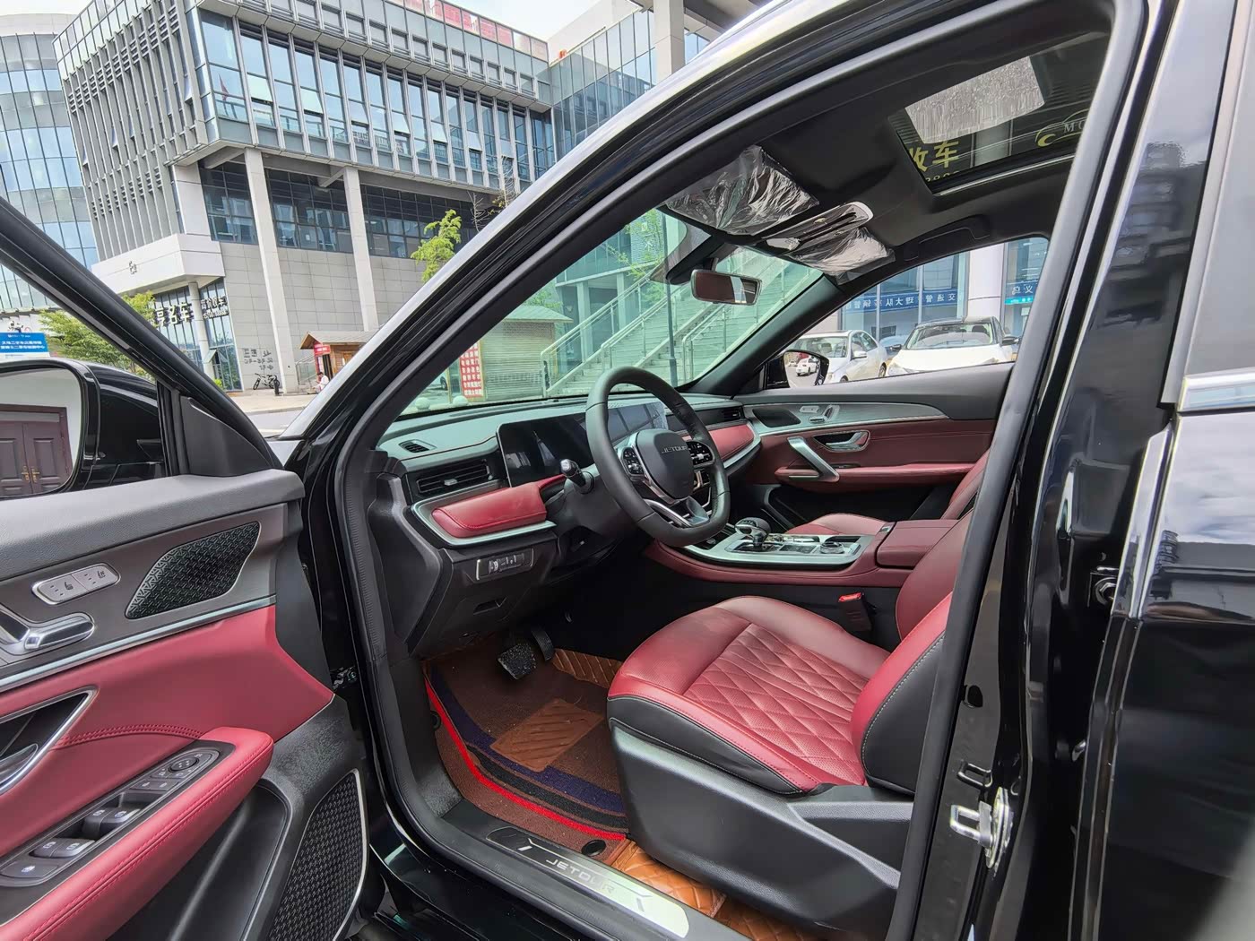 Volkswagen Golf 1.5 л 2025 г. Чёрный, пробег 21000 км
