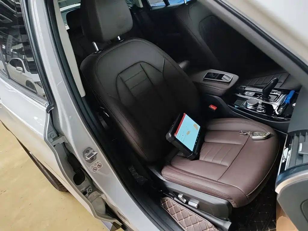 BMW X3 — миниатюра 25