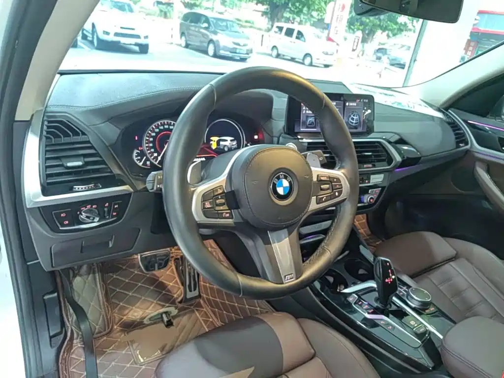 BMW X3 — миниатюра 10