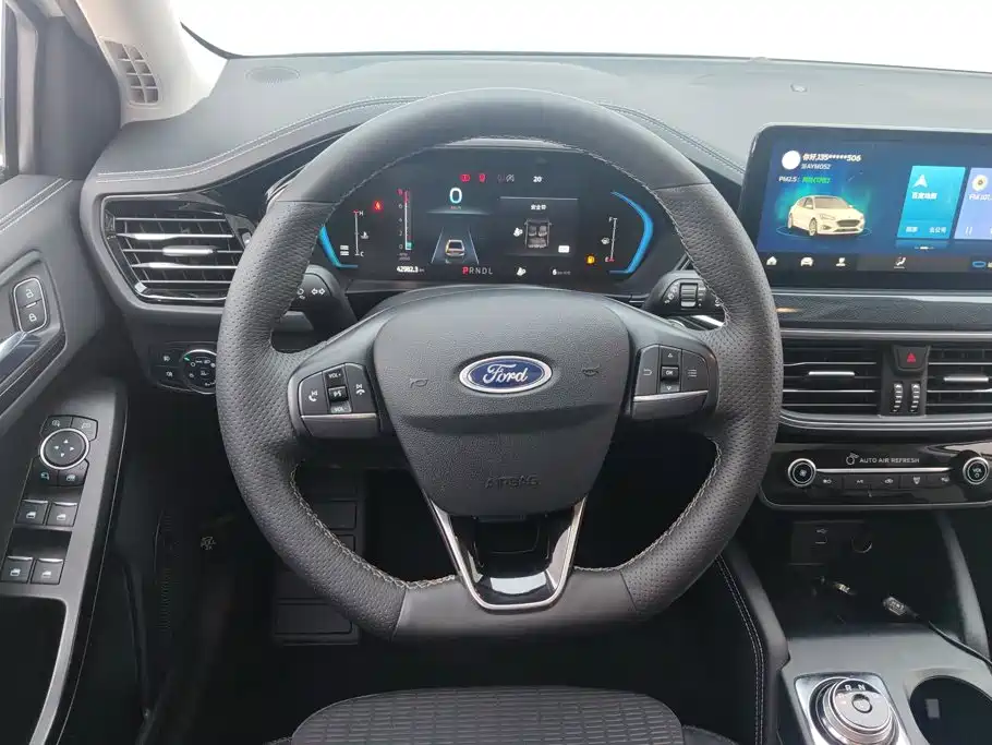 Ford Focus — миниатюра 15