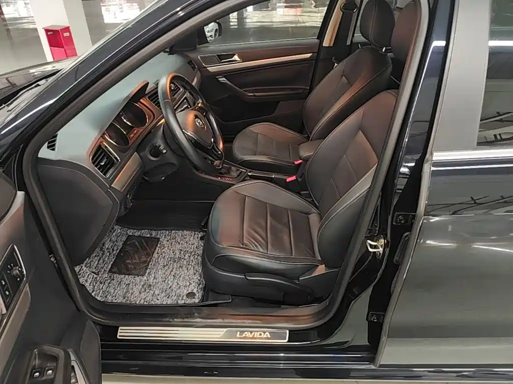 Volkswagen Lavida — миниатюра 15