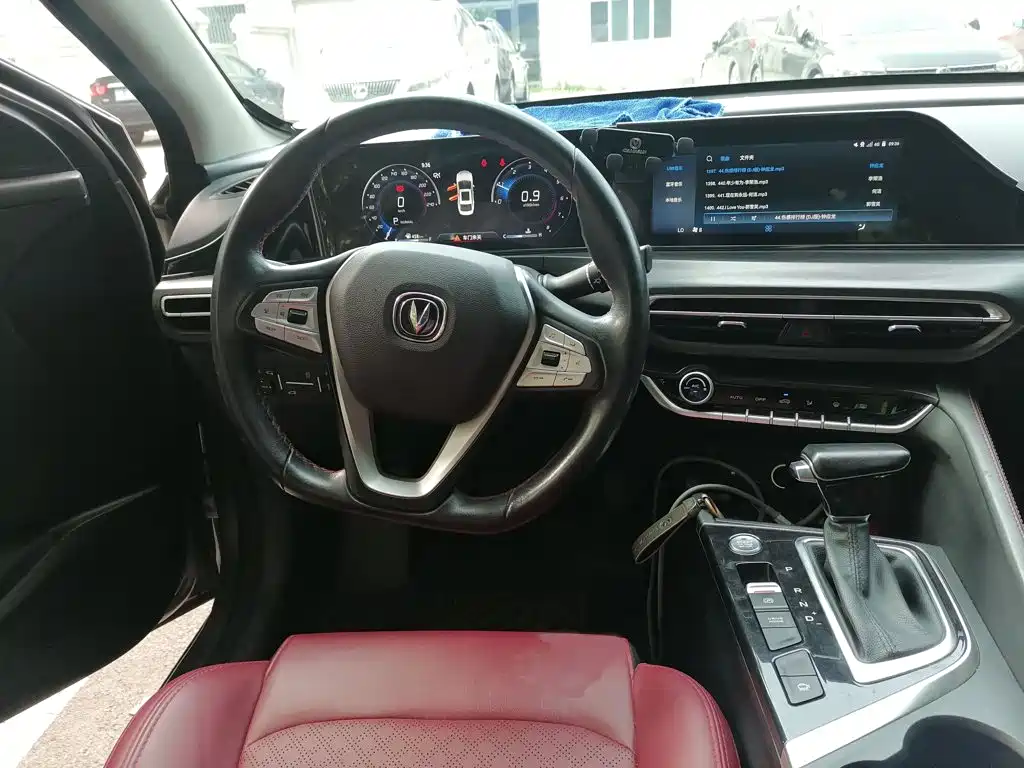 Changan Eado — миниатюра 3