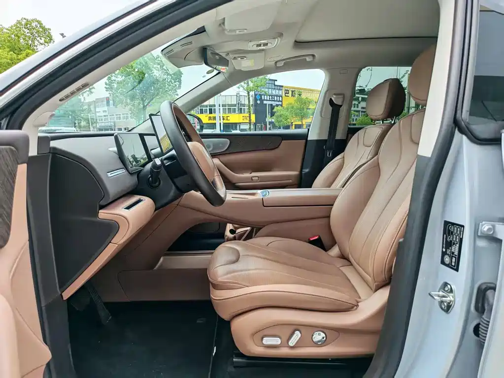 Leapmotor C11 2026 640
