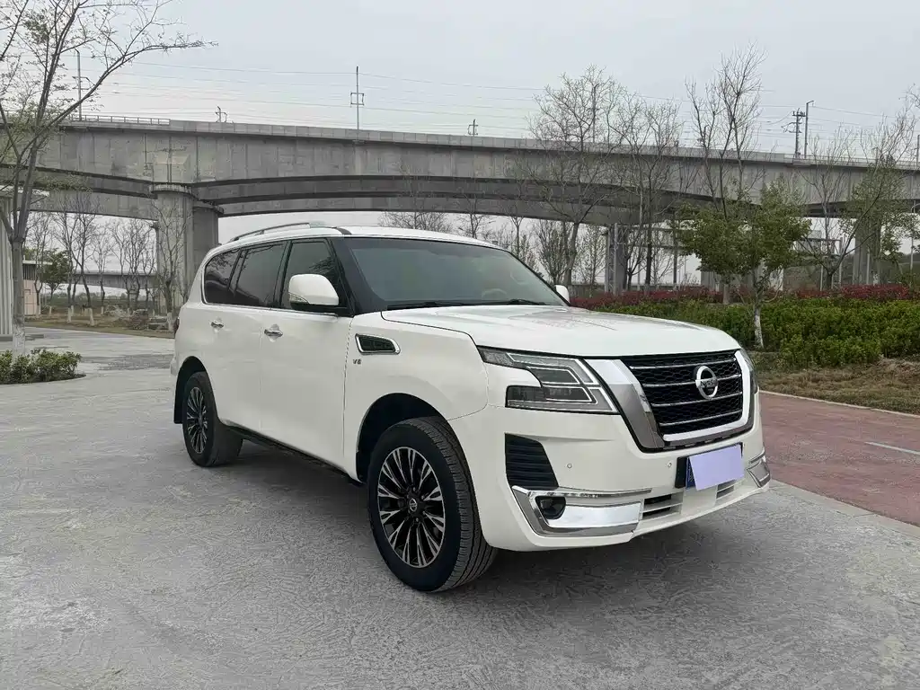 Nissan Patrol 2018 4.0L
