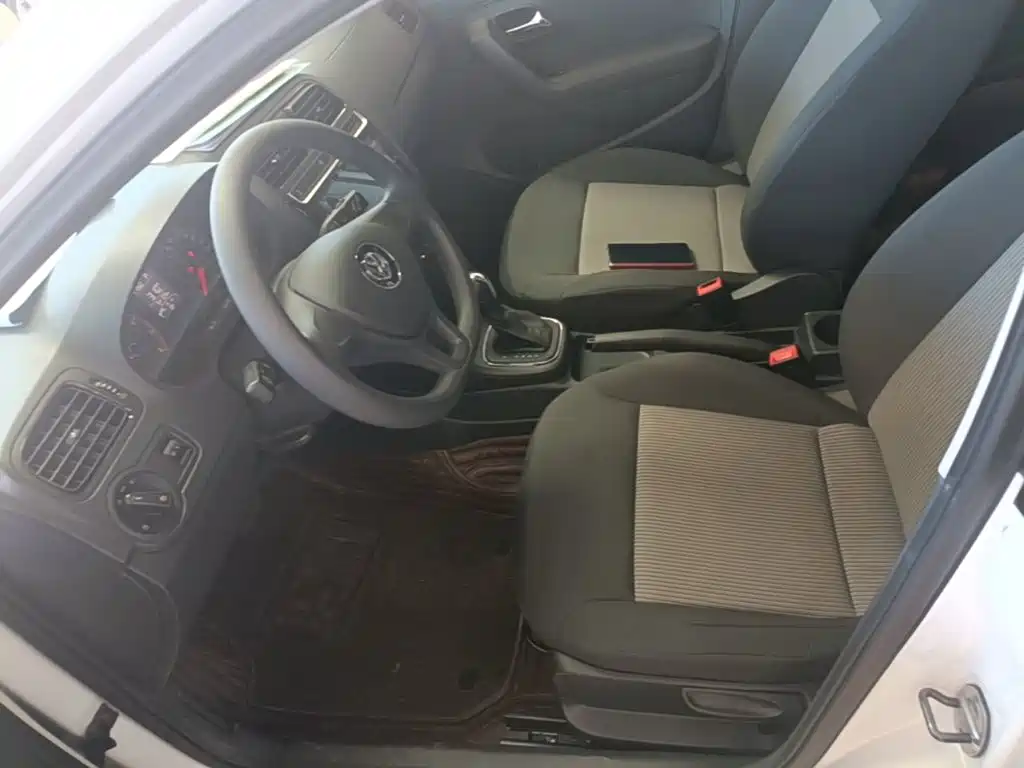 Volkswagen Polo — миниатюра 15