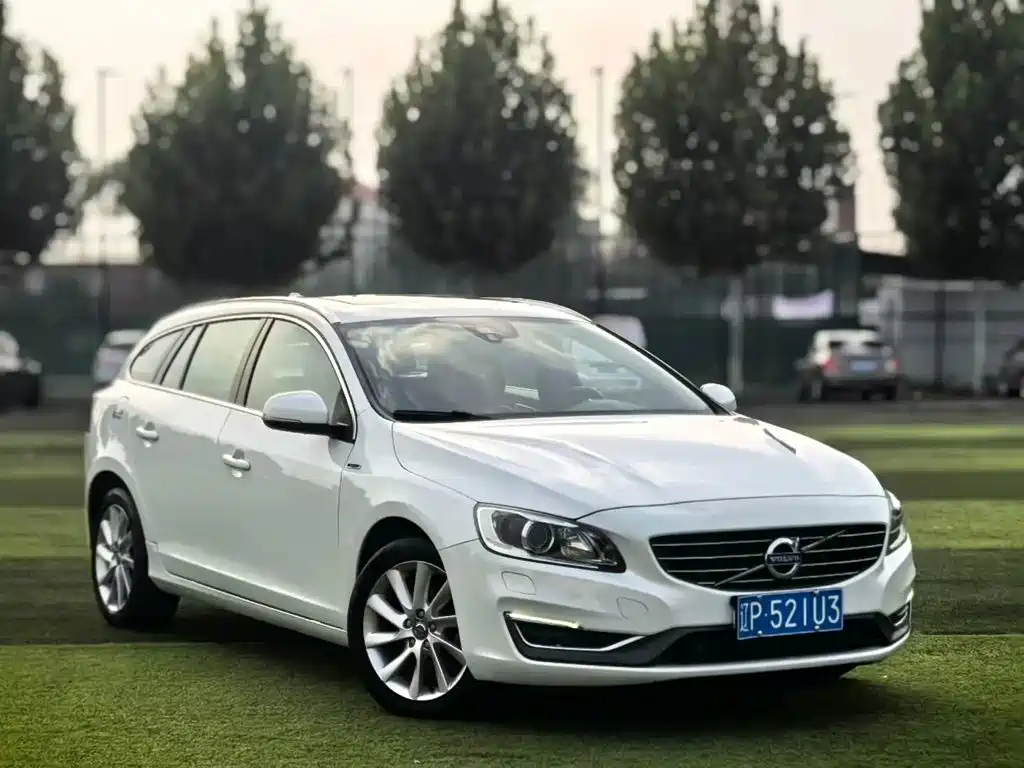 Volvo V60 — миниатюра 3