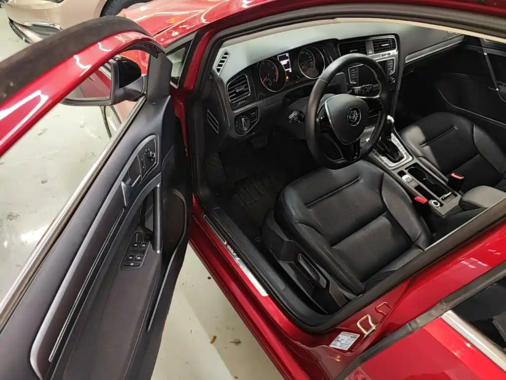 Volkswagen Golf — миниатюра 16
