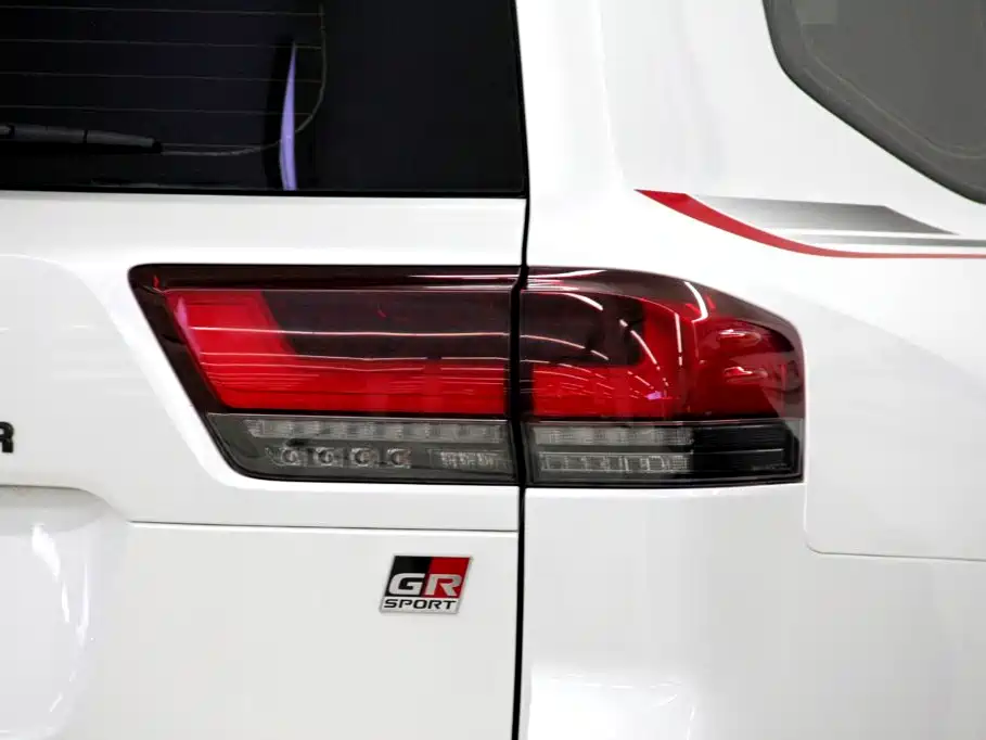 Toyota Land Cruiser — миниатюра 35