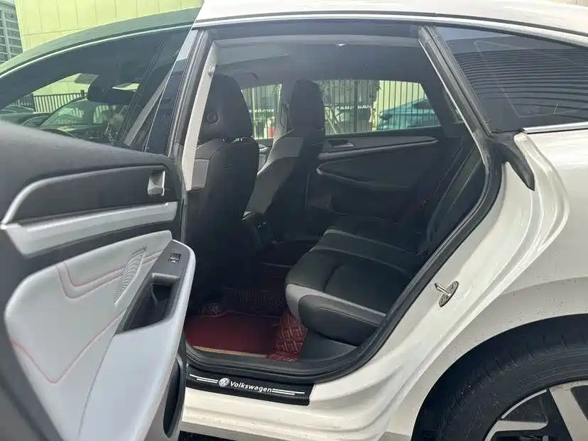 Volkswagen Lamando 2022 L 280TSI DSG