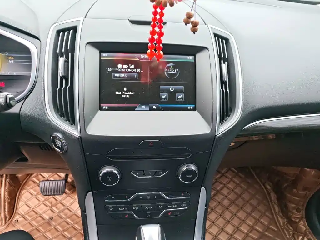 Ford Edge — миниатюра 14