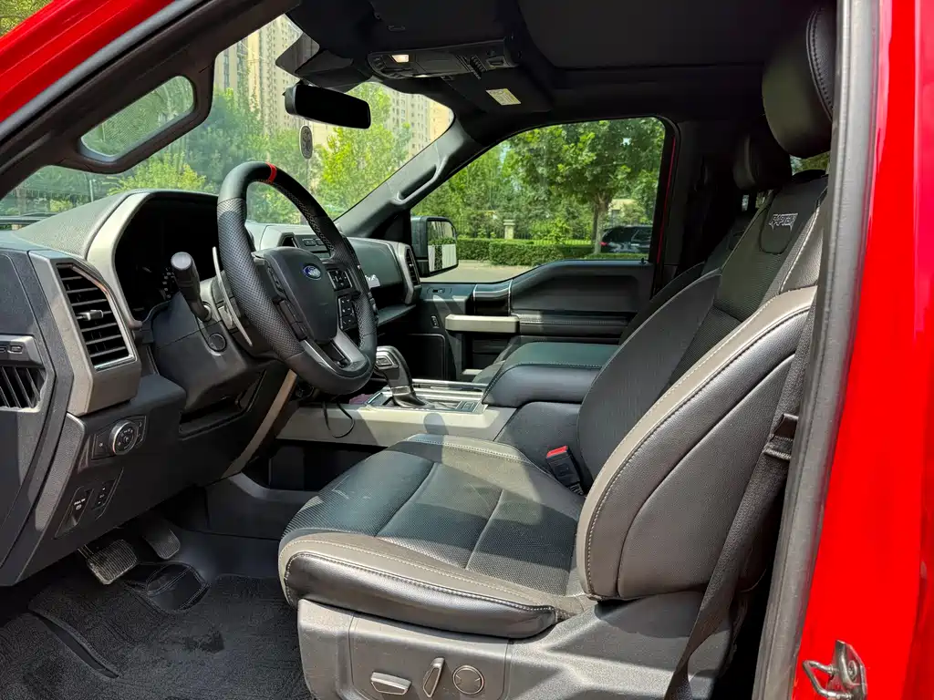 Ford F-150 Raptor — миниатюра 7