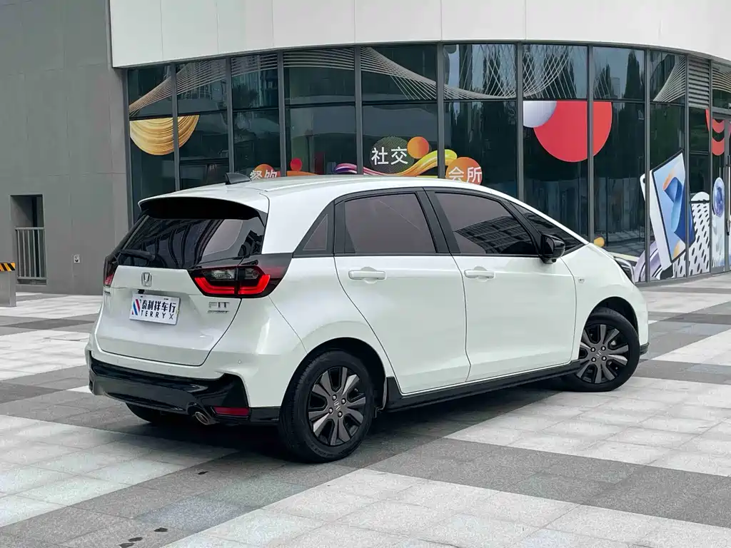 Honda Fit — миниатюра 3