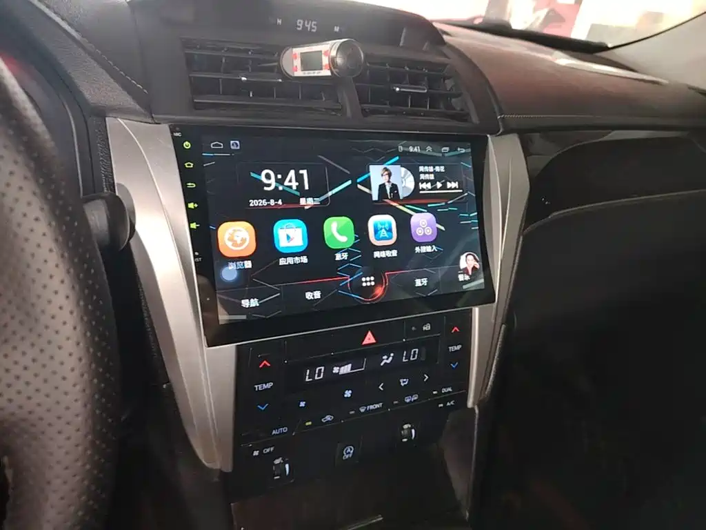 Toyota Camry — миниатюра 13
