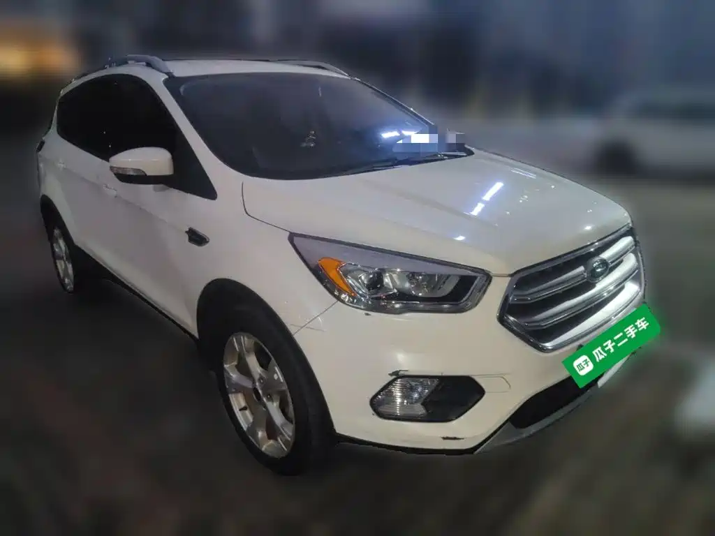 Ford Kuga — миниатюра 23