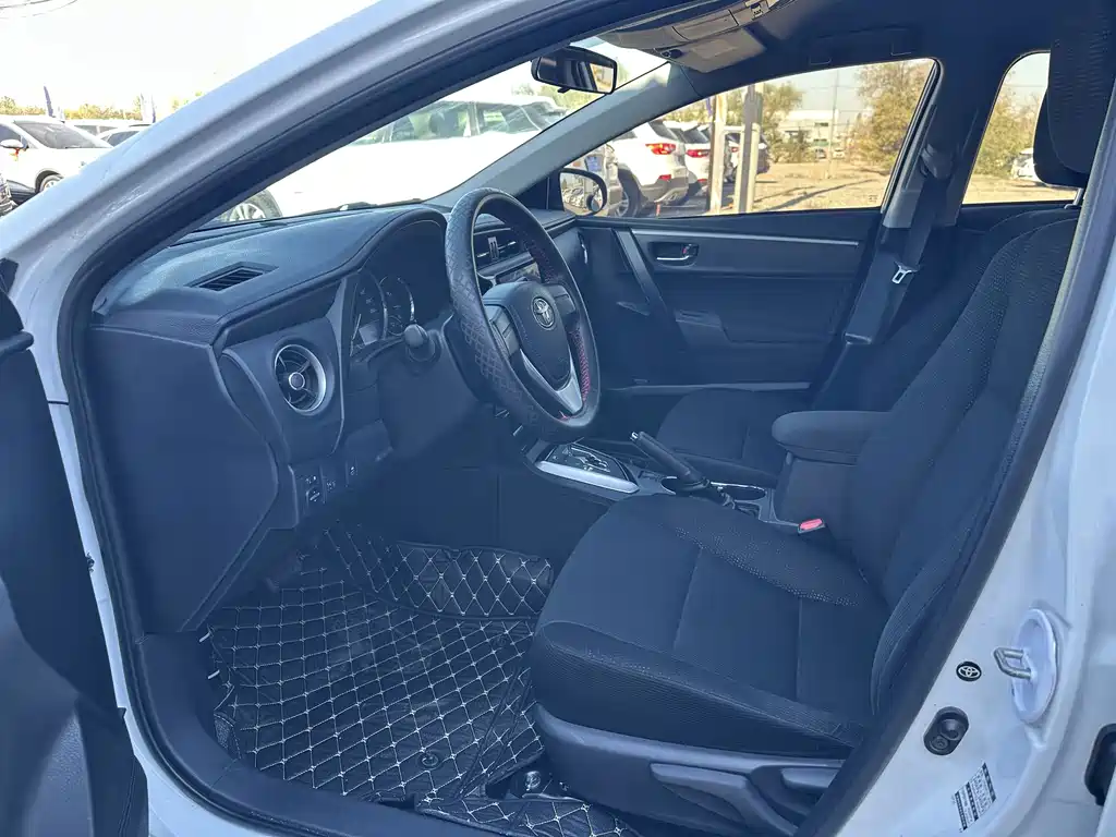 Toyota Corolla — миниатюра 4