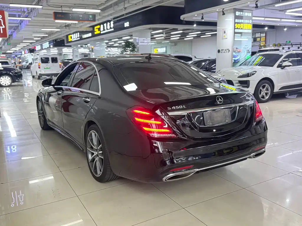 Mercedes-Benz S-Class — миниатюра 2
