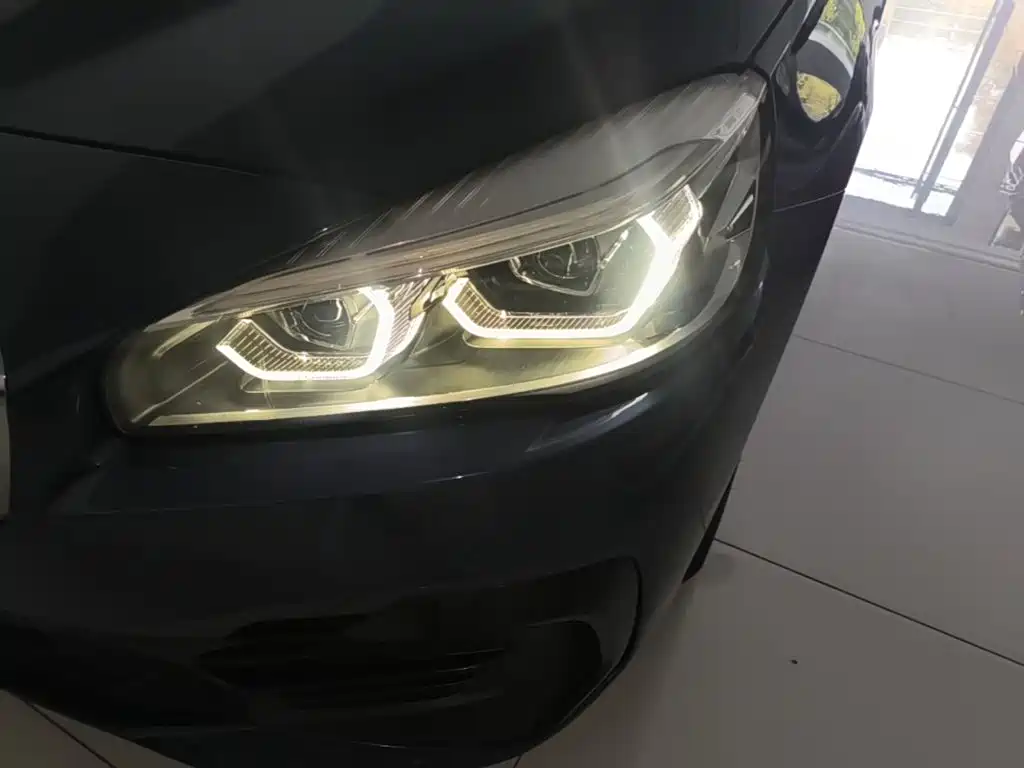 BMW 2 Series Active Tourer — миниатюра 24