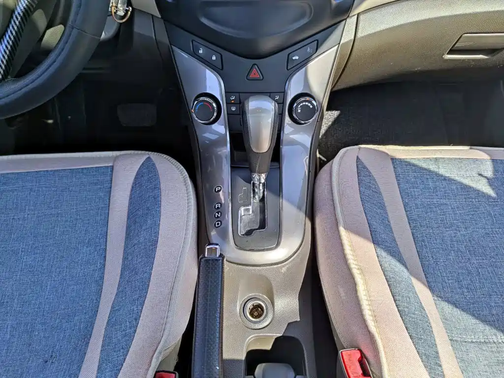 Chevrolet Cruze — миниатюра 14