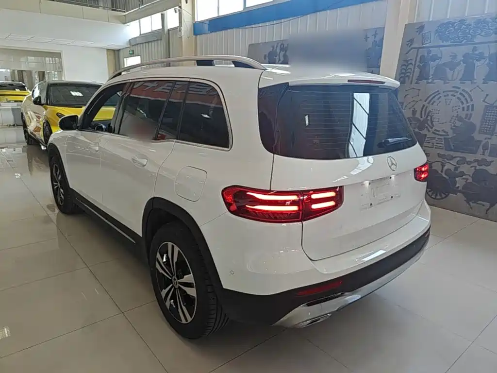 Mercedes-Benz GLB — миниатюра 5