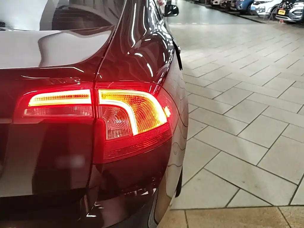 Volvo S60 — миниатюра 8