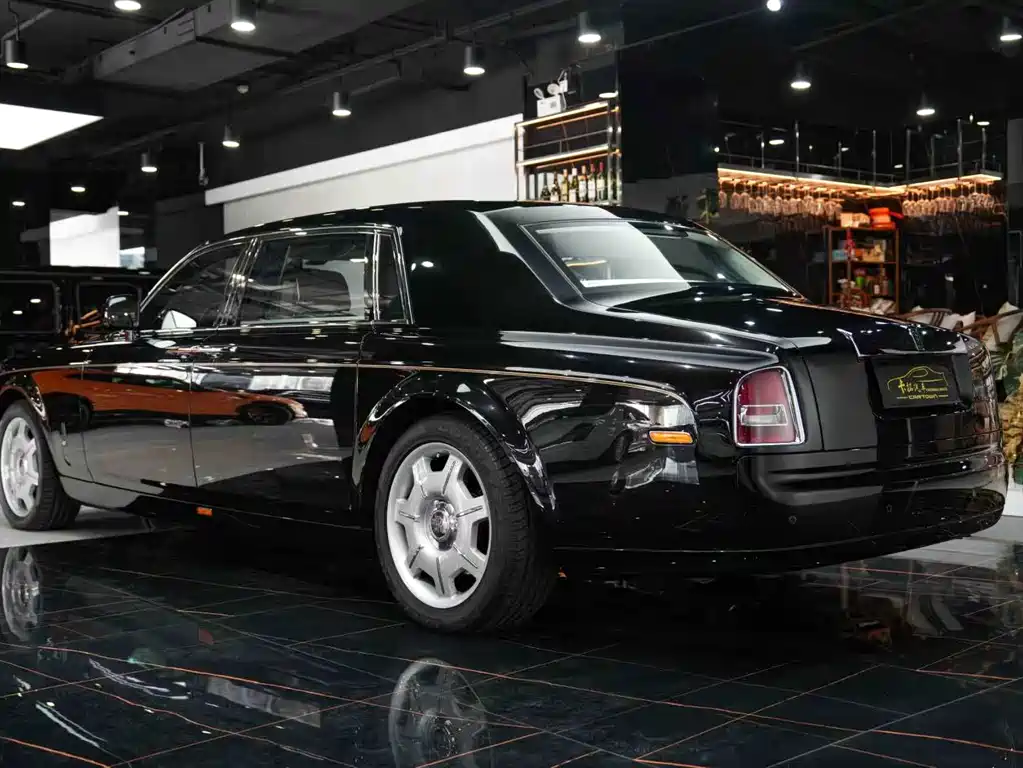 Rolls-Royce Phantom 6.7L Extended Edition EWB, фото 55