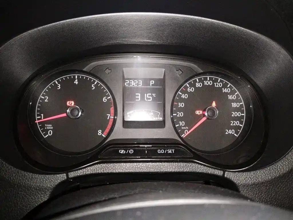 Volkswagen Polo — миниатюра 4