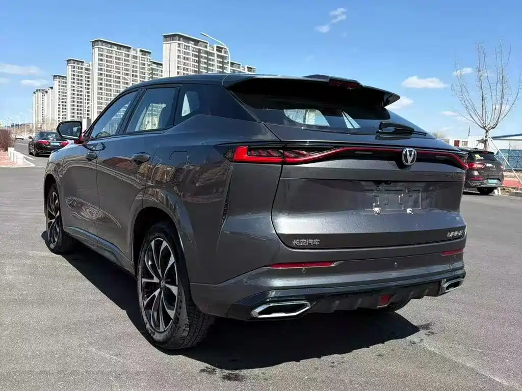 Changan UNI-Z New Energy — миниатюра 10