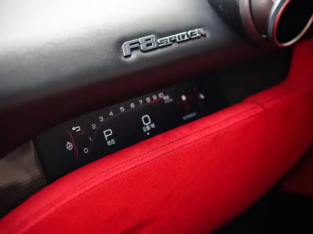 Ferrari F8 — миниатюра 10