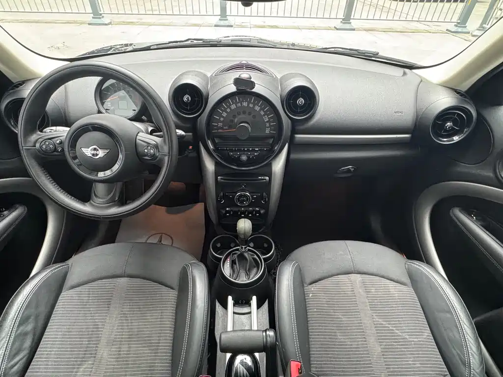 MINI Mini Countryman — миниатюра 8