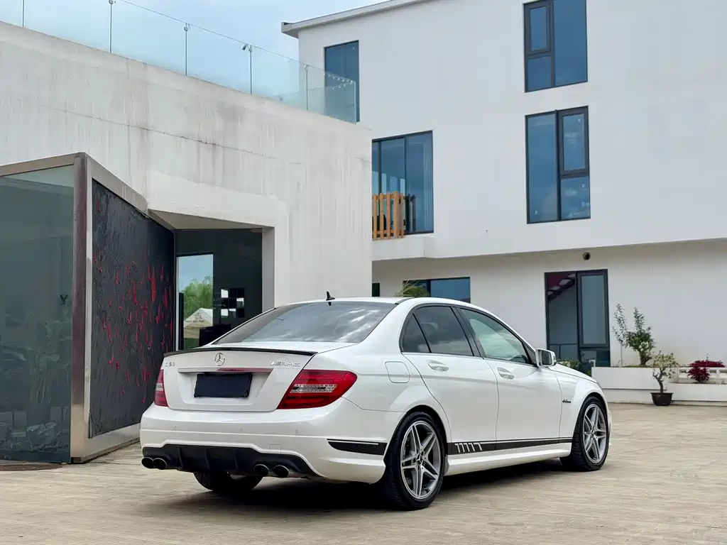 Mercedes-Benz C-Class AMG — миниатюра 9