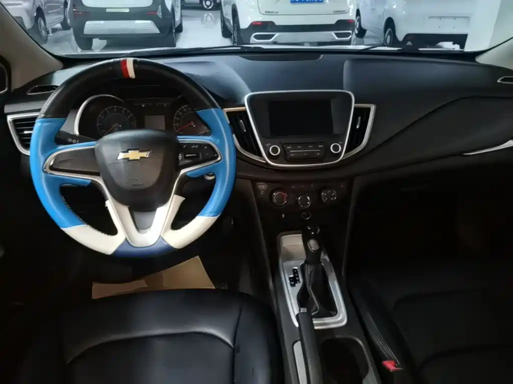 Chevrolet Cavalier — миниатюра 10