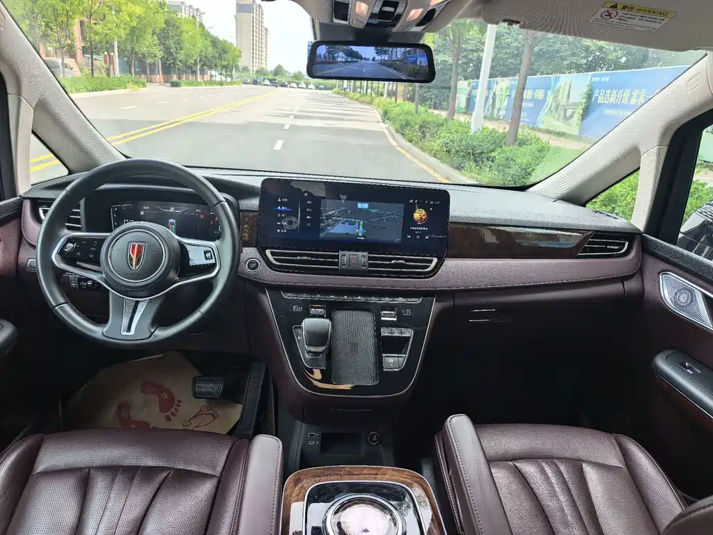 Hongqi Hongqi HQ9 — миниатюра 5