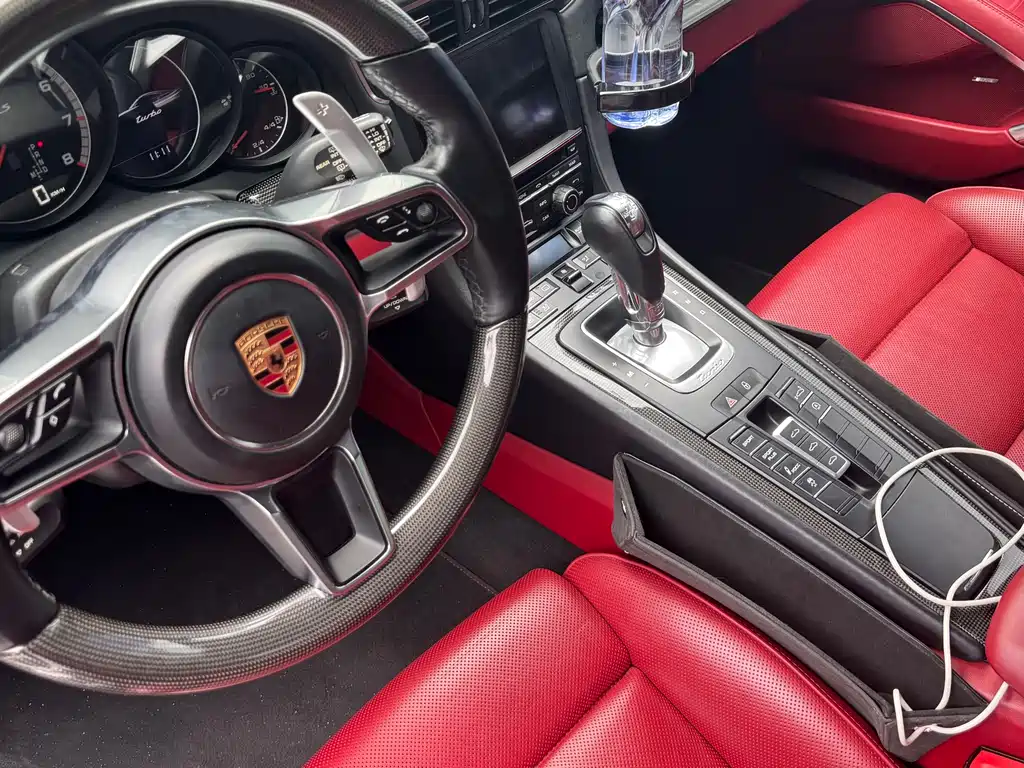 Porsche 911 2014 Turbo S 3.8T