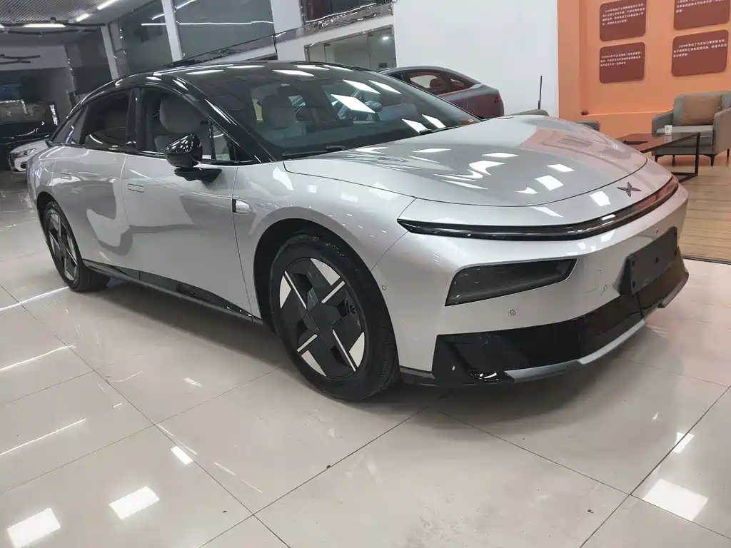 XPeng P7+