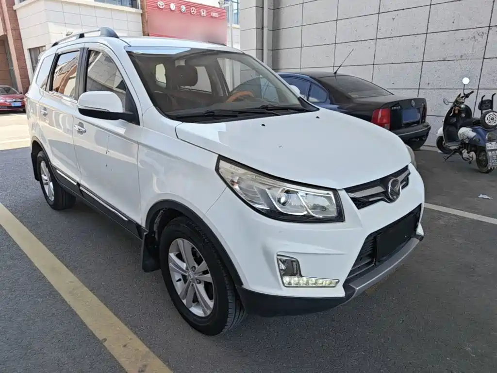 BAIC S3 2016 1.5L MT Luxury IV