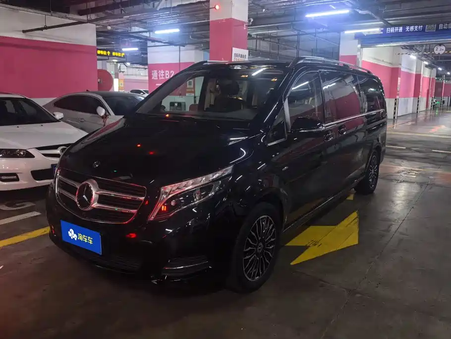 Mercedes-Benz V-Class