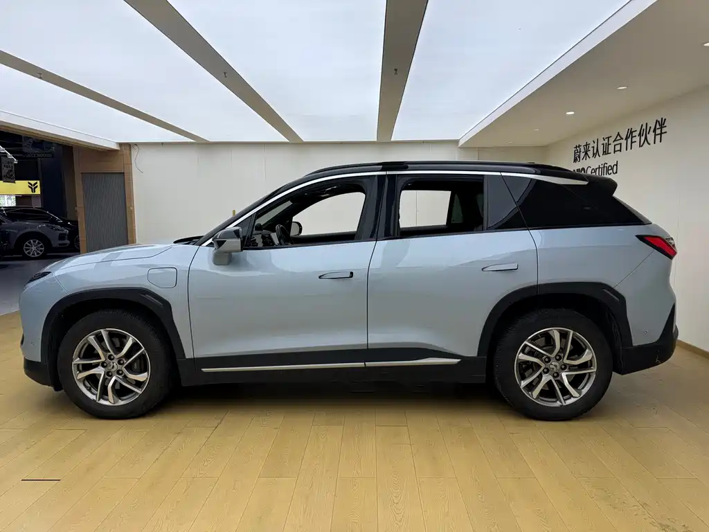 NIO ES6 — миниатюра 20
