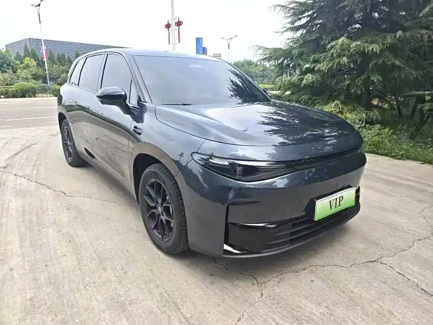 Leapmotor Leapmotor C10 — миниатюра 3