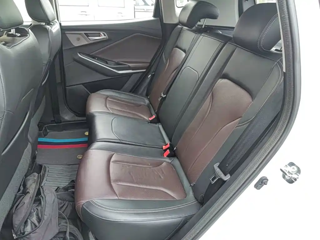 Changan CS15 — миниатюра 17