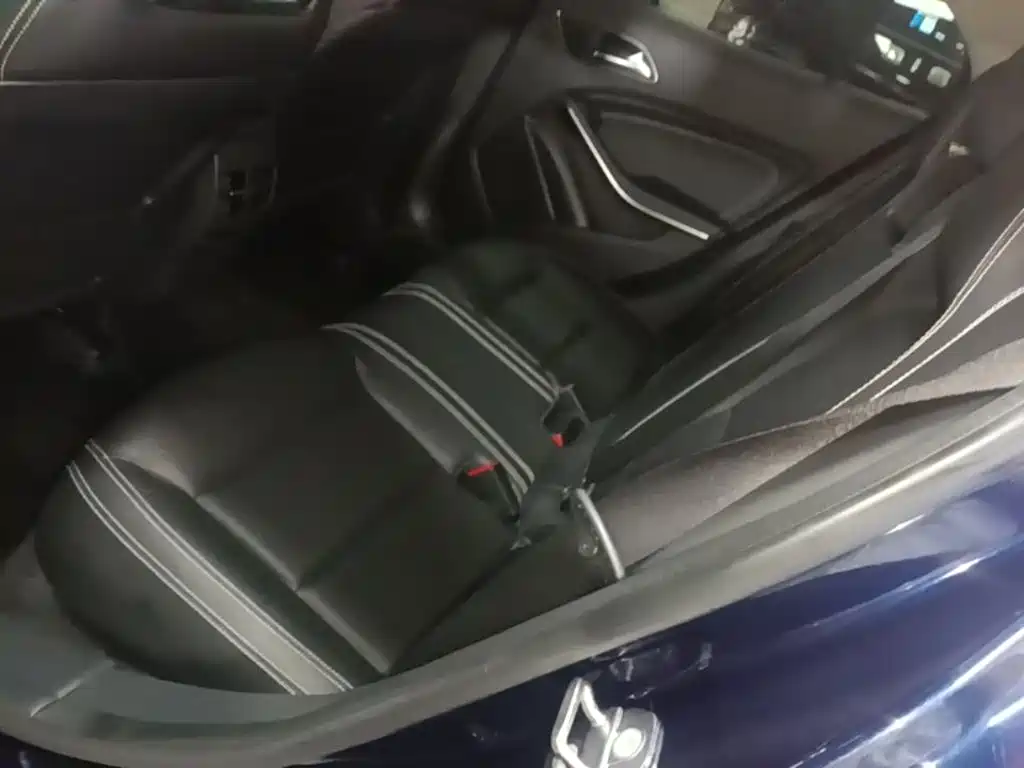 Mercedes-Benz GLA — миниатюра 17