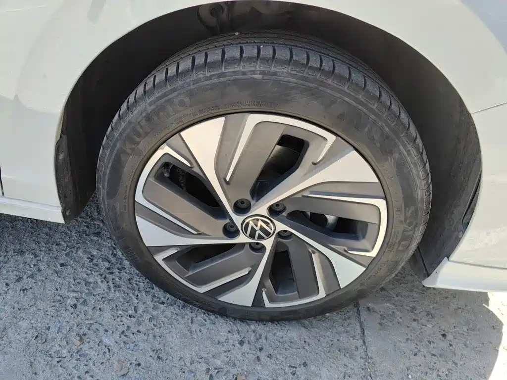 Volkswagen Bora — миниатюра 24