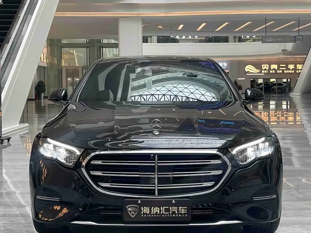 Mercedes-Benz E-Class — миниатюра 3