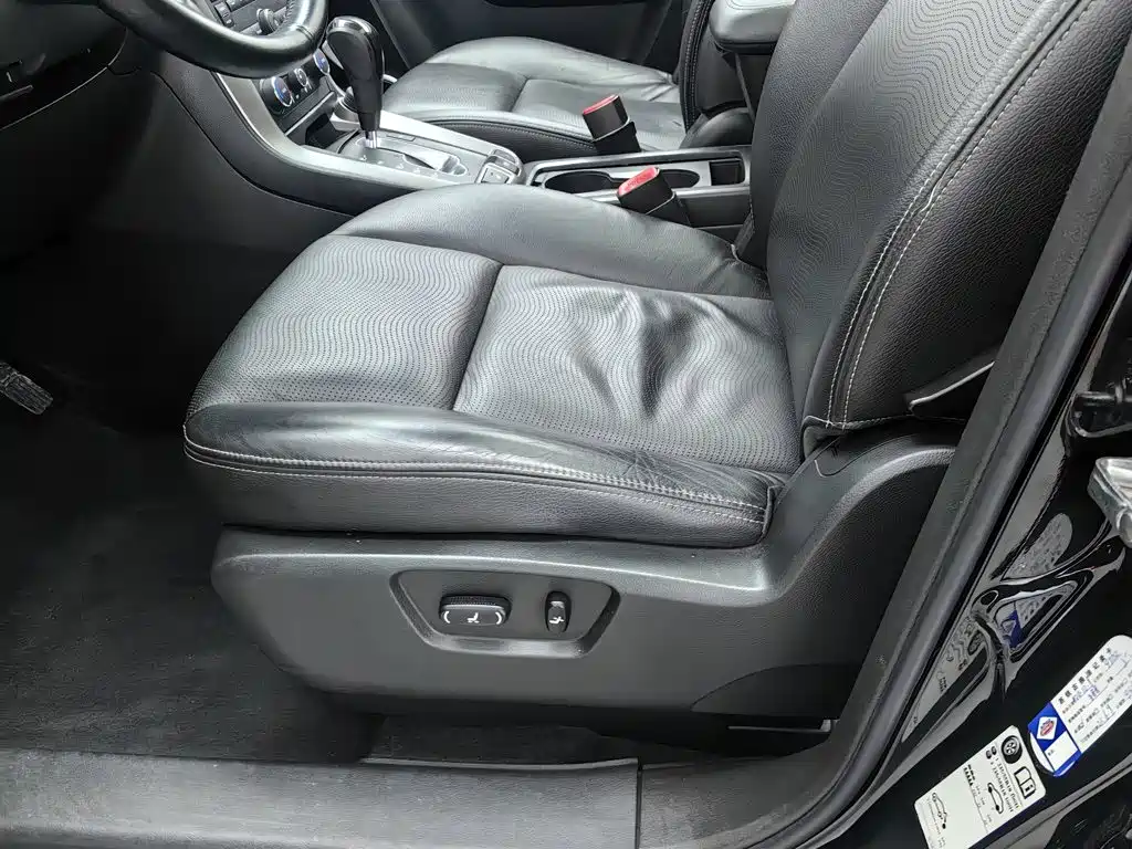 Chevrolet Captiva — миниатюра 20