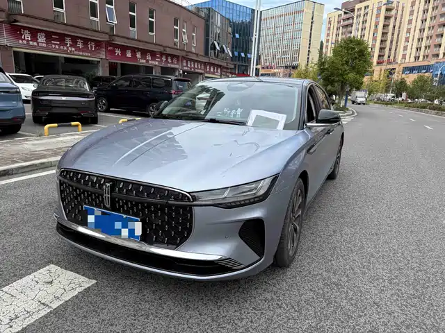 Lincoln Z
